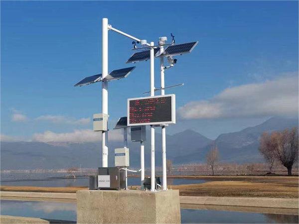 小型自動(dòng)氣象站案例實(shí)拍